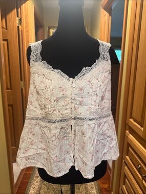 Lace-Trim Floral Camisole Tank Top - White with Pink Accents